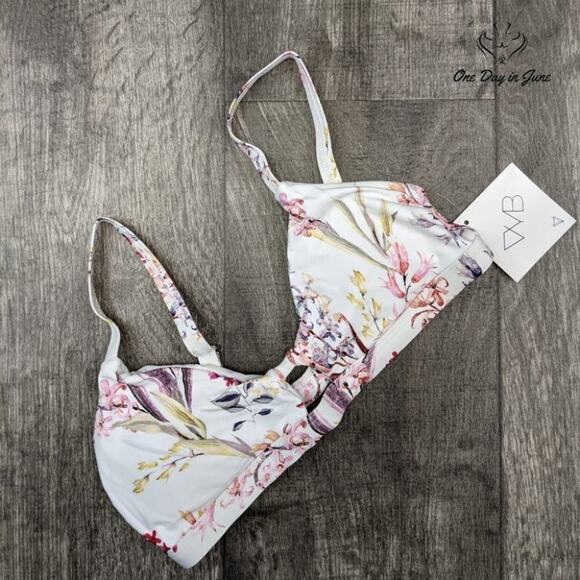 Vicious Young Babes Grounded Keyhole Bralette Bikini Top Swimsuit Size S - Picture 3 of 4